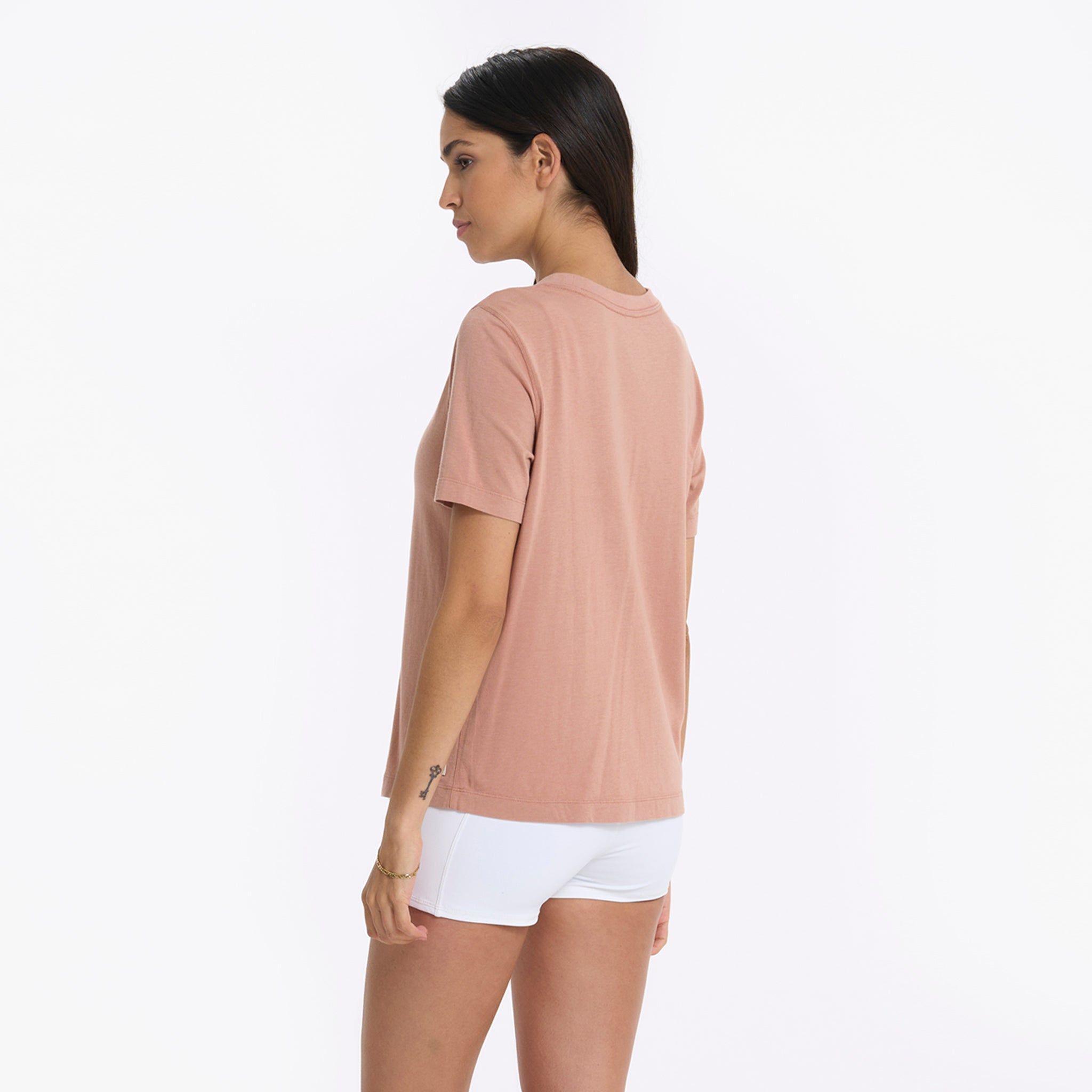 Coast Tee | Rose sold by Vuori product image thumbnail 4