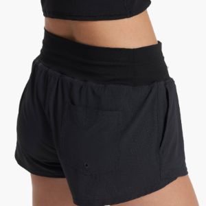 Seabreeze Short | Black sold by Vuori