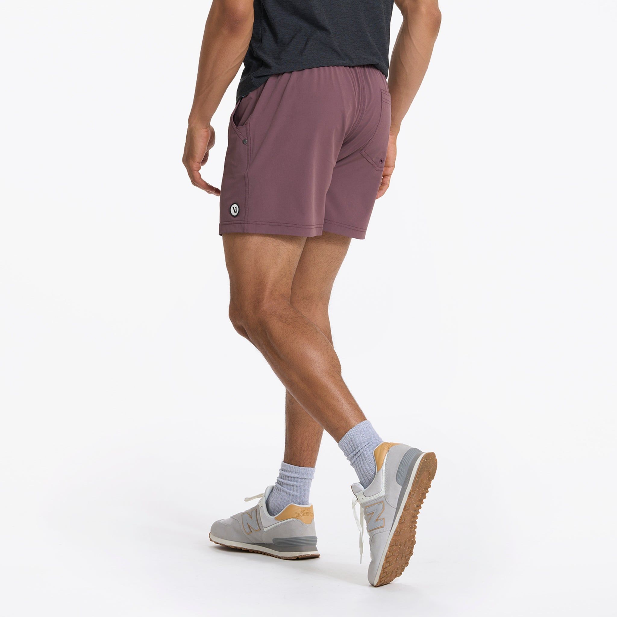 Kore Short 5" | Chestnut sold by Vuori product image thumbnail 4