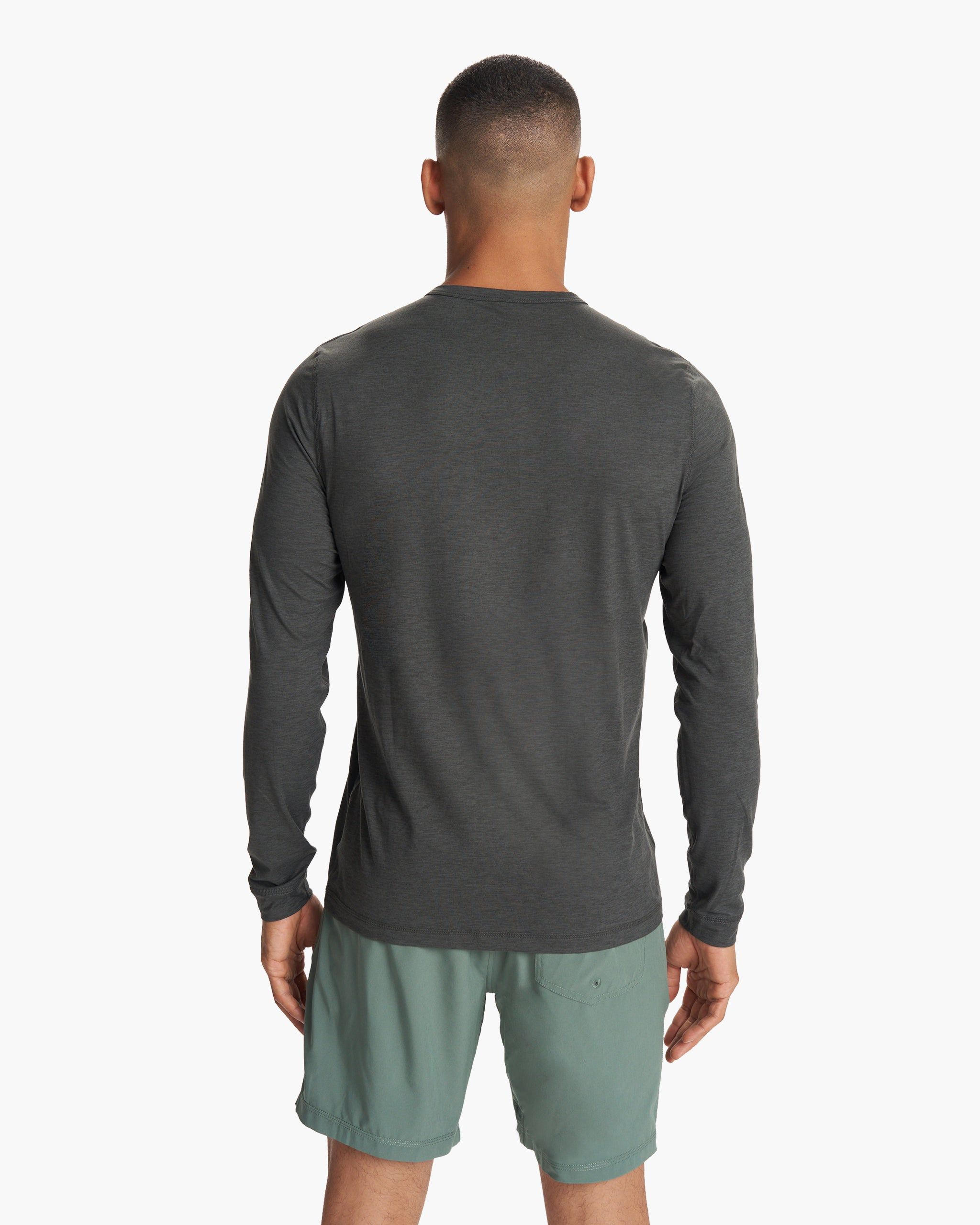 Long-Sleeve Ease Performance Henley | Charcoal Heather sold by Vuori product image thumbnail 4
