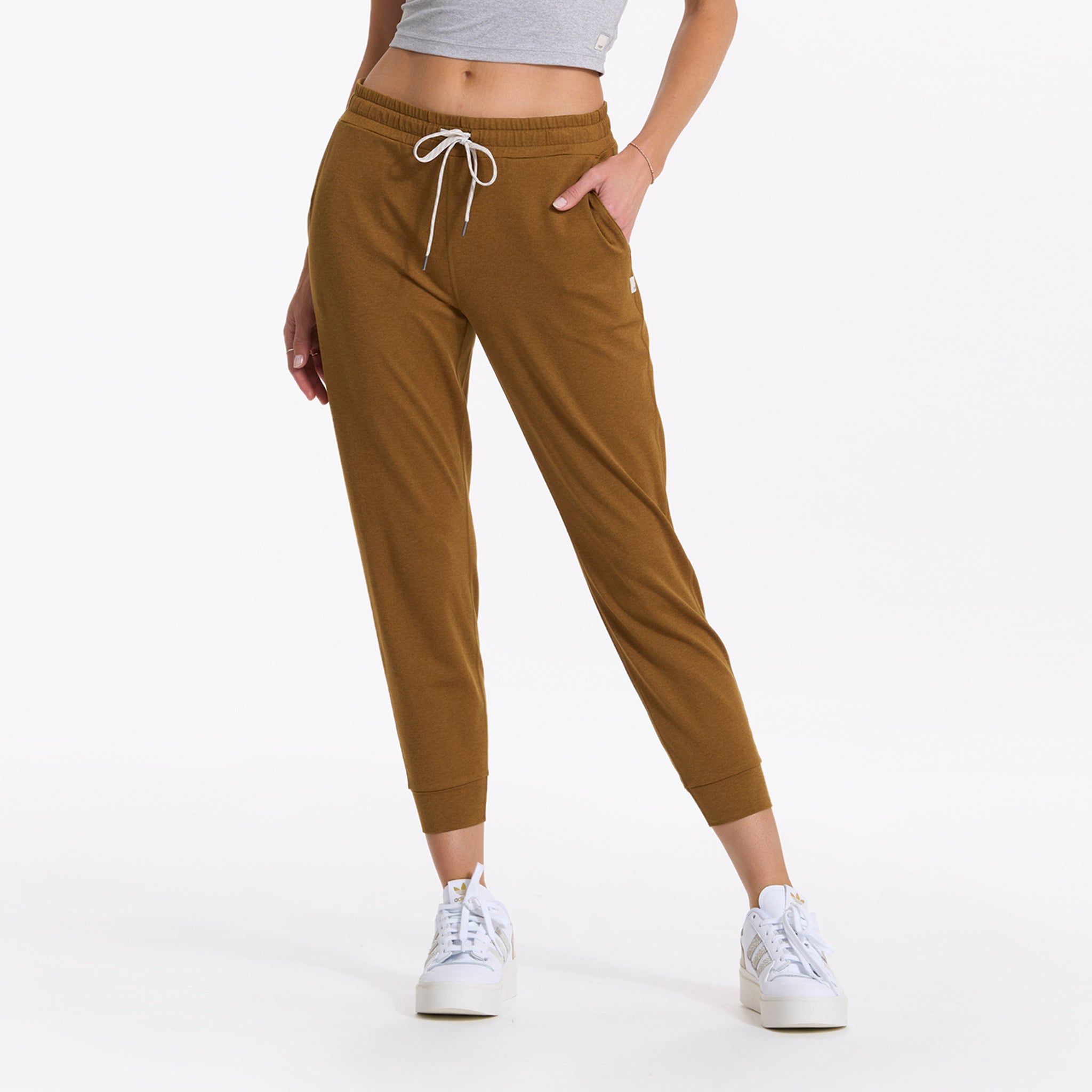 Performance Jogger | Caramel Heather sold by Vuori