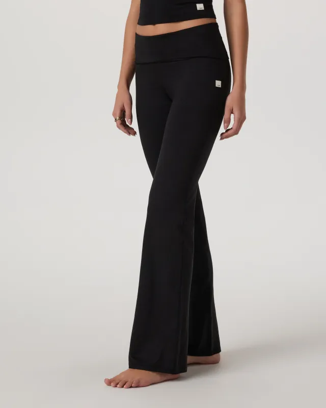 Vuori Halo Foldover Pants | Black Heather | Large made by Vuori