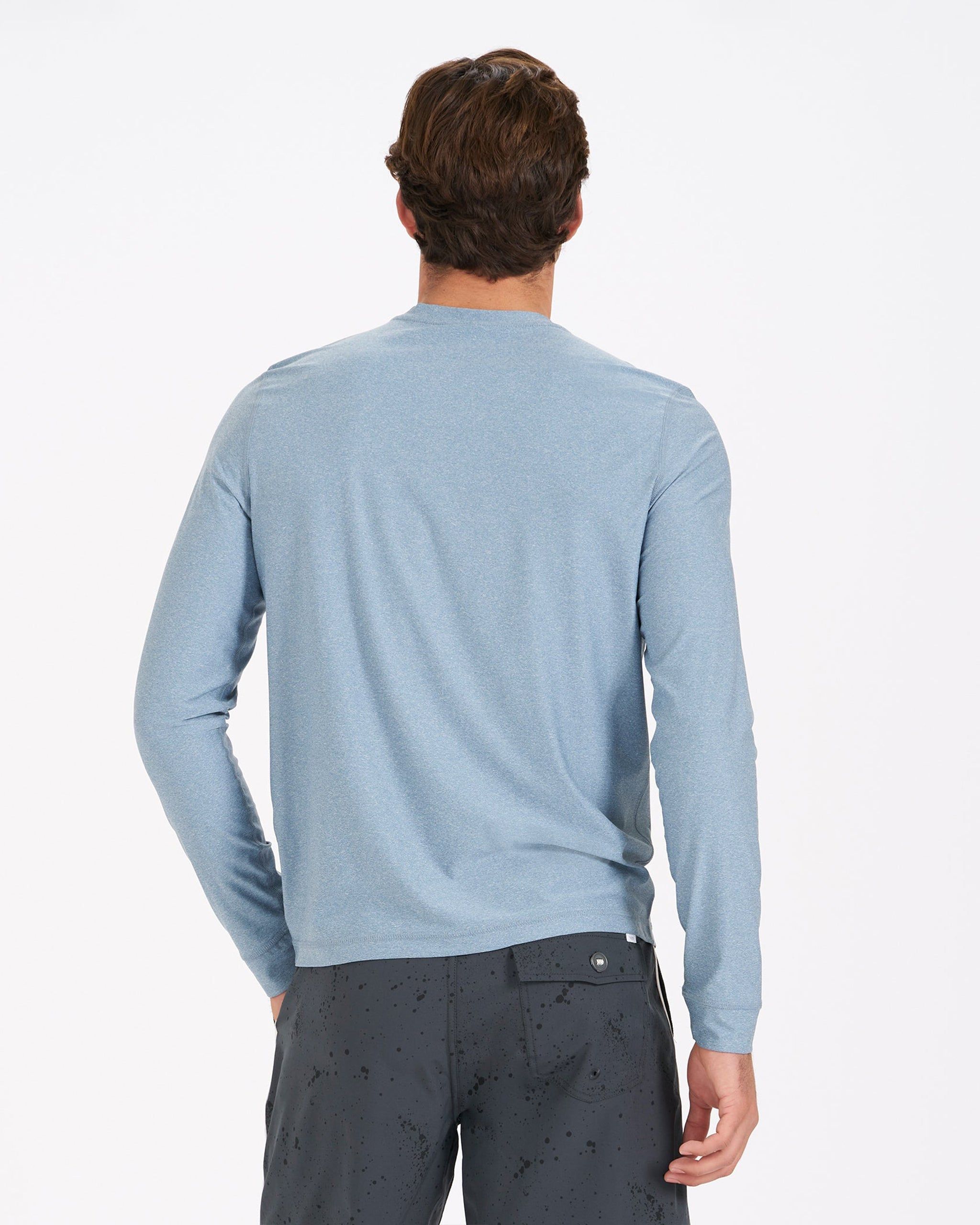 Long-Sleeve Uluwatu 2.0 Water Tee | Cloud Heather sold by Vuori product image thumbnail 3