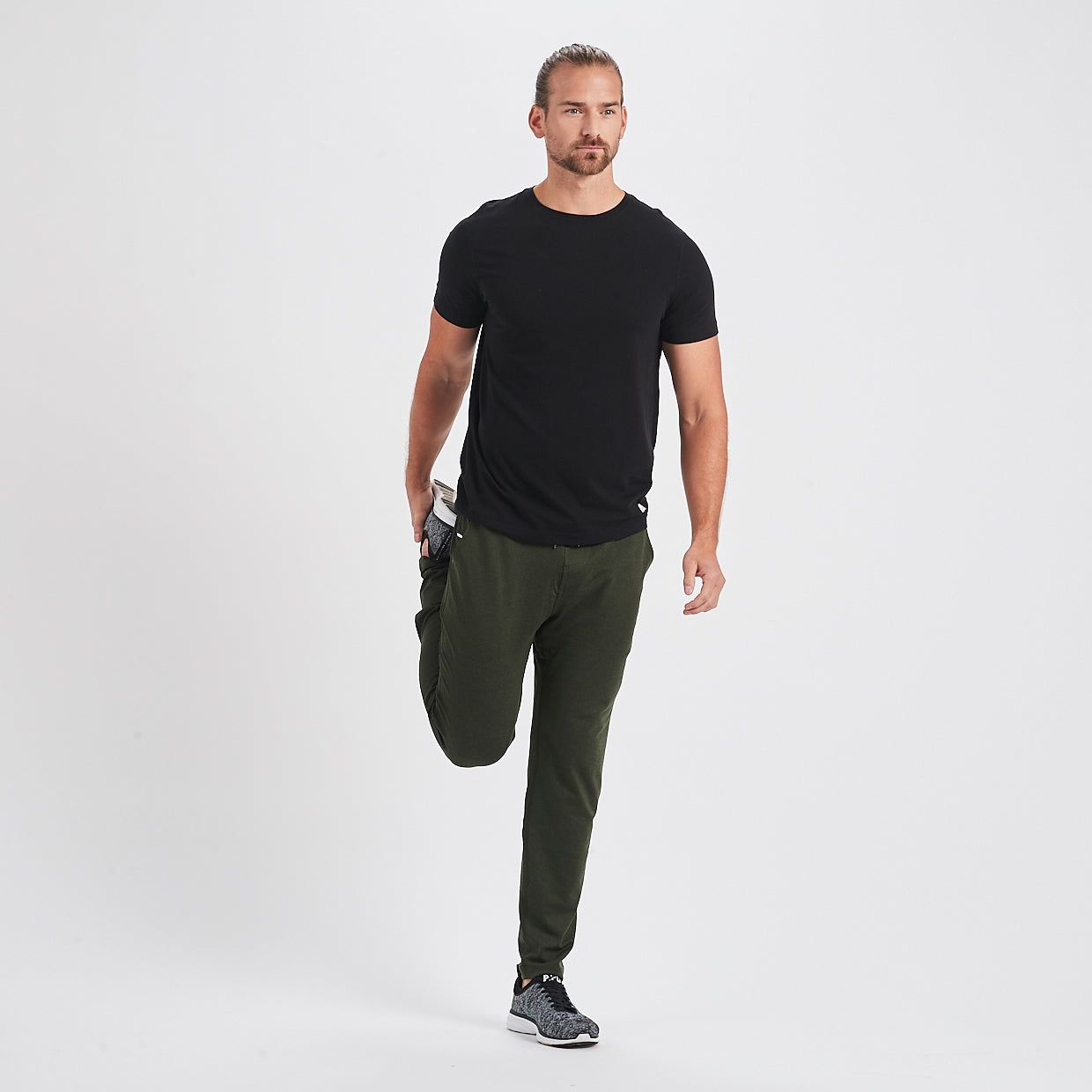 Ponto Performance Pant | Moss Heather sold by Vuori product image thumbnail 6