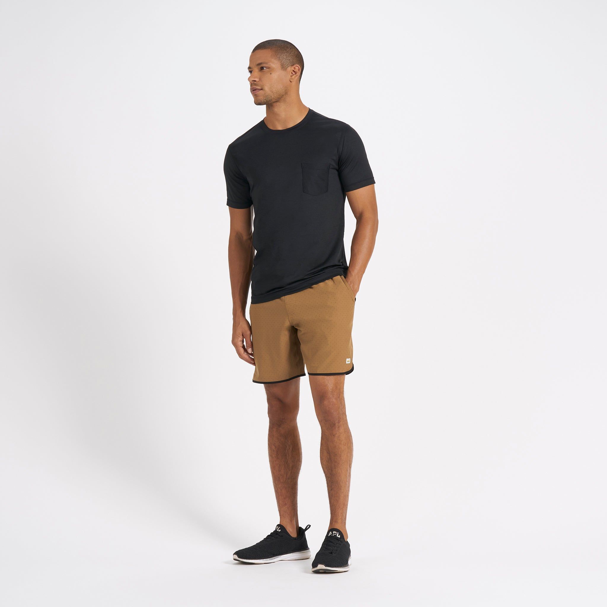 Tradewind Performance Tee | Black sold by Vuori product image thumbnail 5