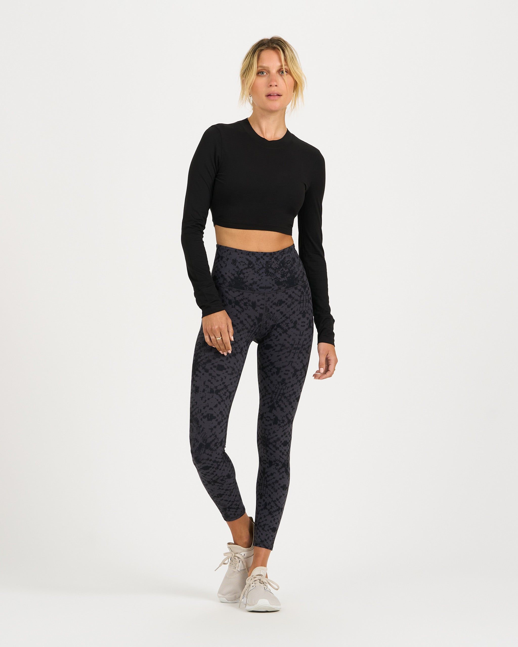 Long-Sleeve Lux Crop Tee | Black sold by Vuori product image thumbnail 3