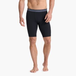Limitless Compression Short | Black sold by Vuori