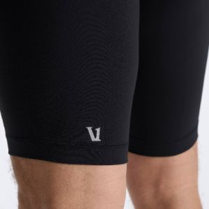 Limitless Compression Short | Black sold by Vuori