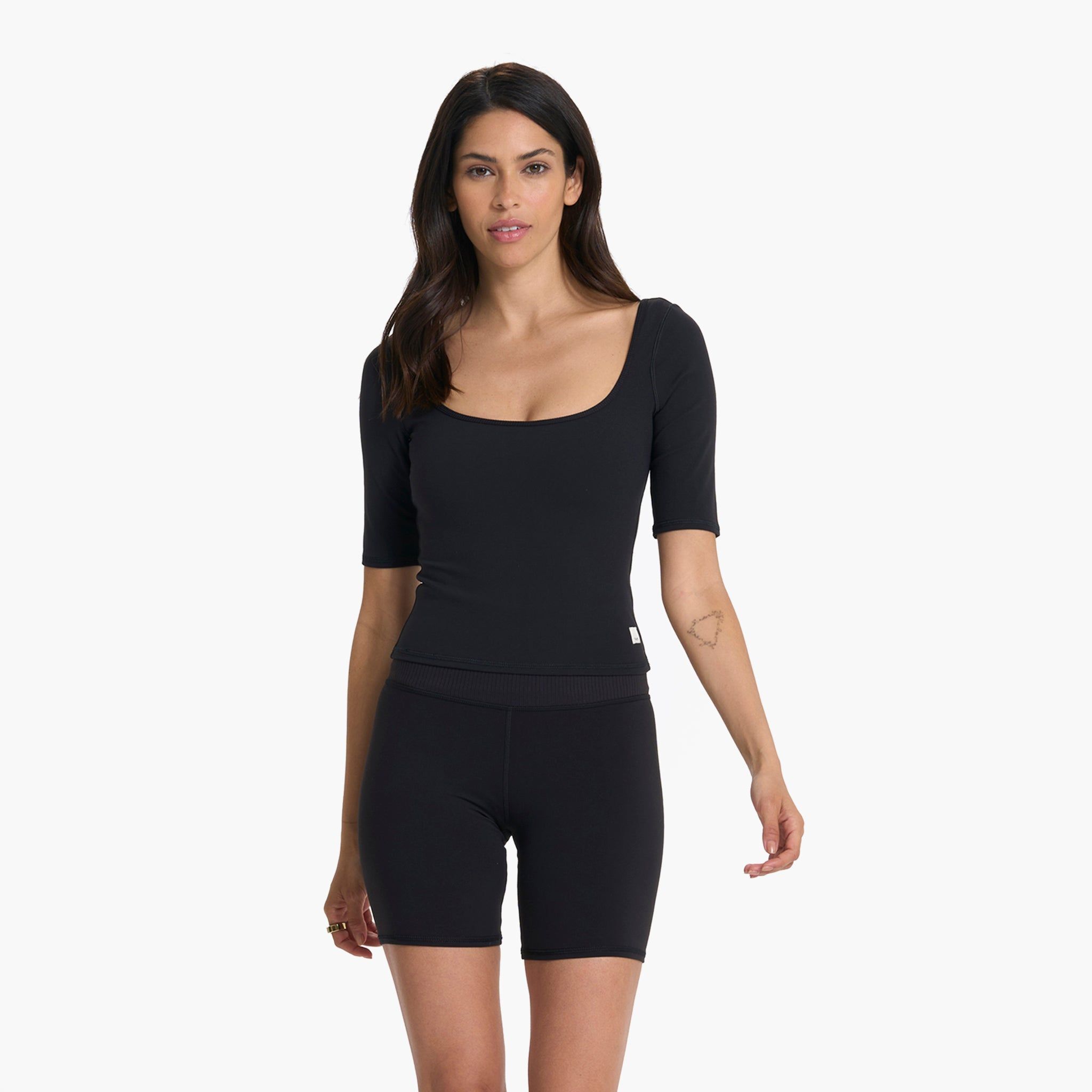 Avant Top | Black sold by Vuori product image thumbnail 6