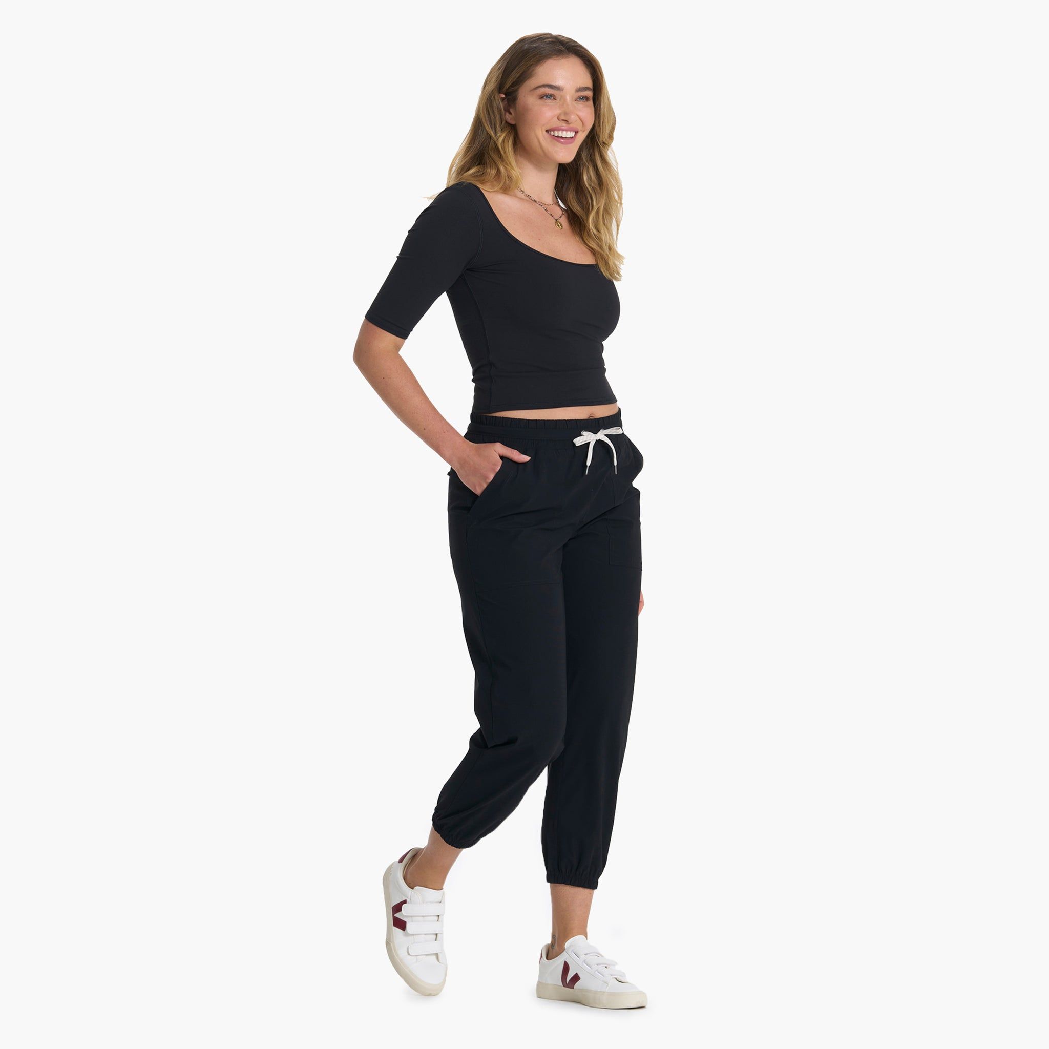 Avant Top | Black sold by Vuori product image thumbnail 3