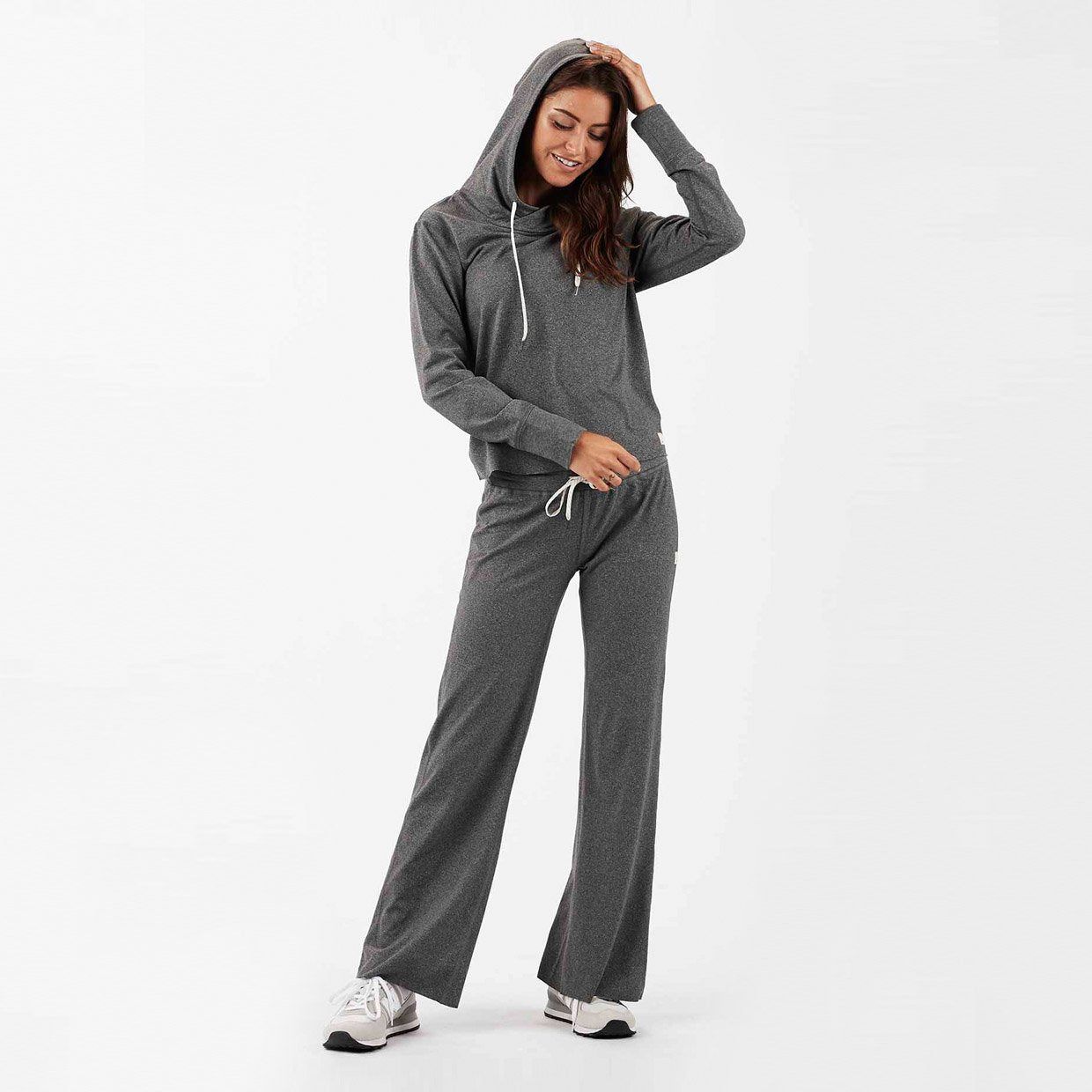 Sequoia Crop Hoodie | Heather Grey sold by Vuori product image thumbnail 4