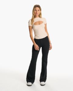 Cove Cut Out Tee | Dune sold by Vuori
