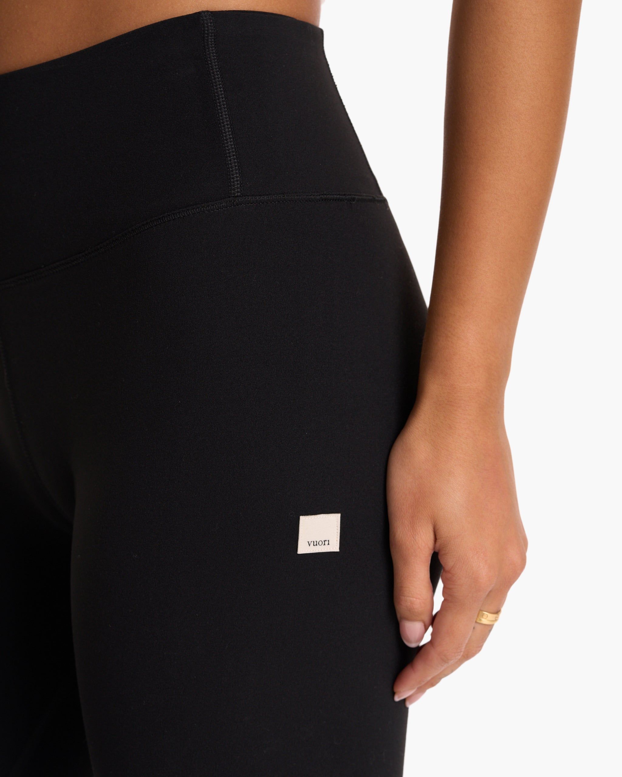 Vuori AllTheFeels™ Legging - Short | Black sold by Vuori product image thumbnail 4