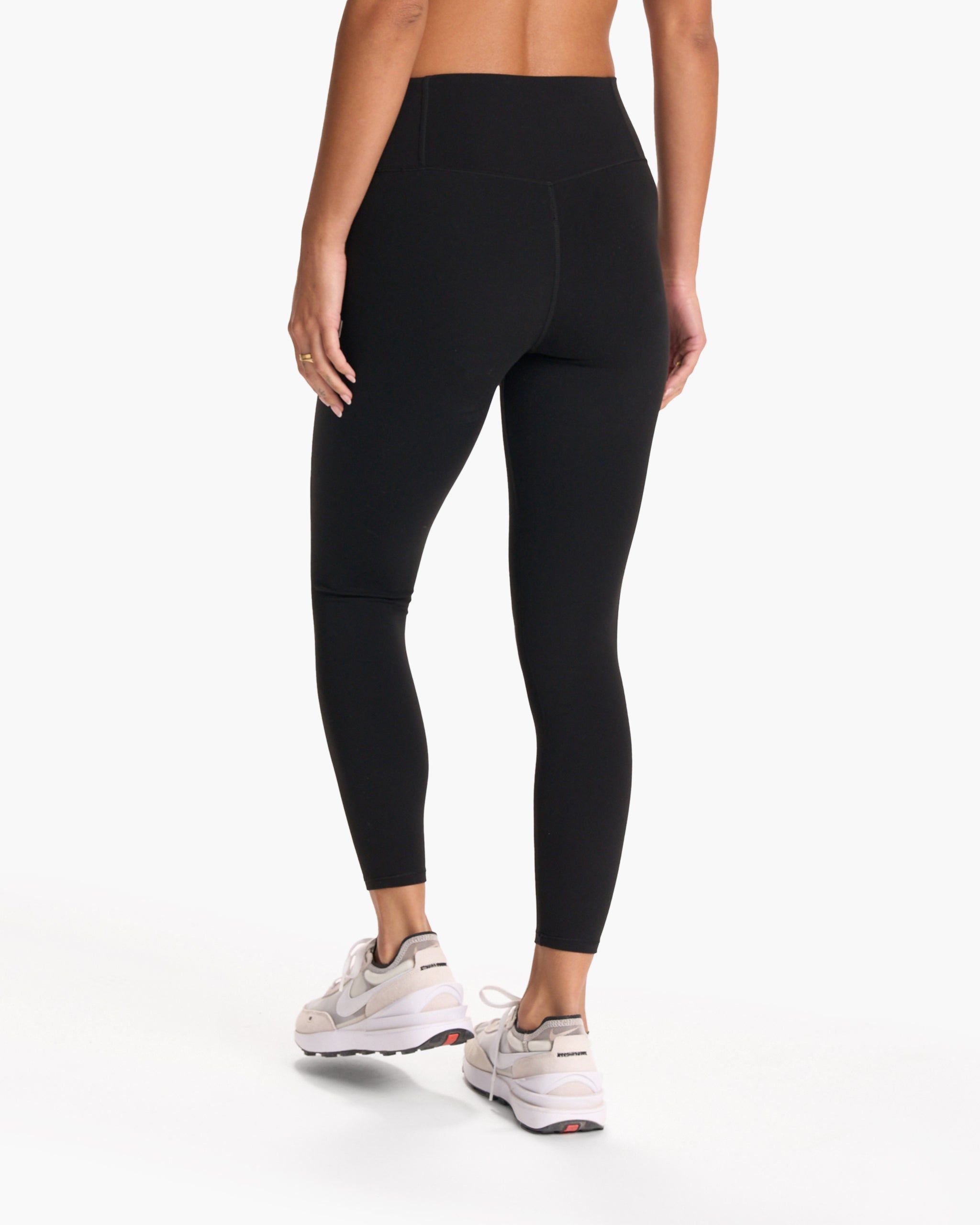 Vuori AllTheFeels™ Legging - Short | Black sold by Vuori product image thumbnail 5