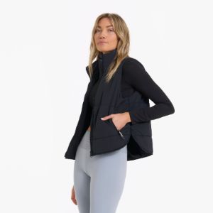 Canyon Insulated Vest | Black sold by Vuori