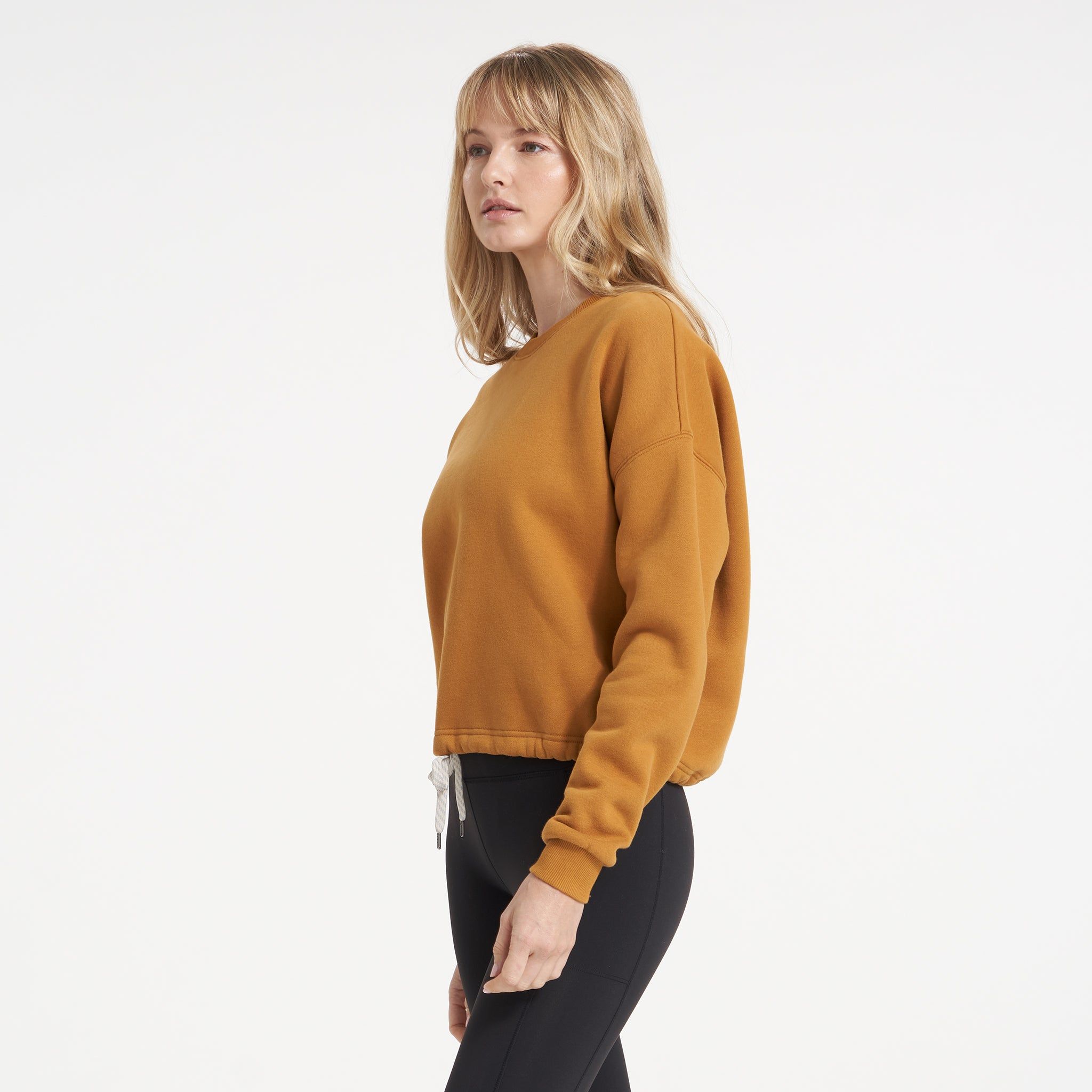 Restore Crew | Dark Golden sold by Vuori product image thumbnail 2