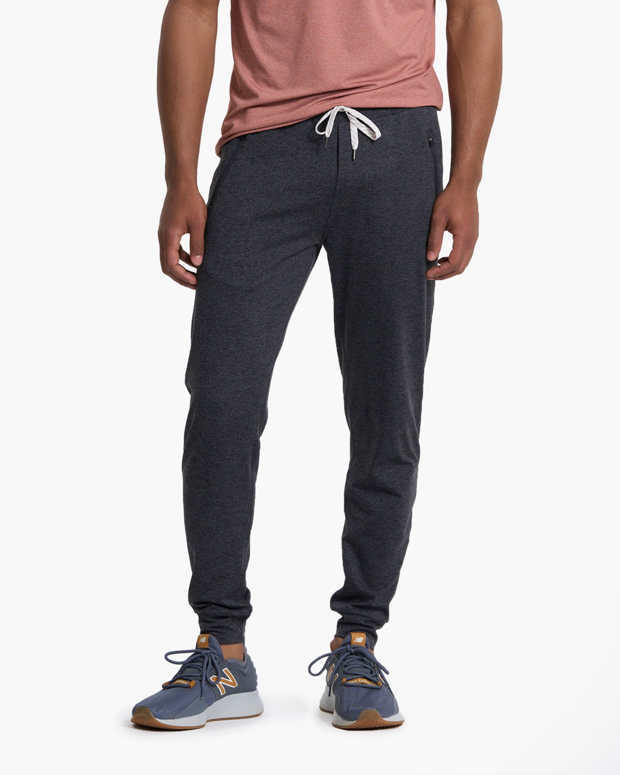 Ponto Performance Jogger | Charcoal Heather sold by Vuori product image thumbnail 2