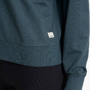 Long-Sleeve Halo Crew | Stone Heather sold by Vuori