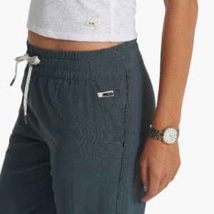 Weekend Jogger | Stone sold by Vuori