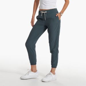 Weekend Jogger | Stone sold by Vuori