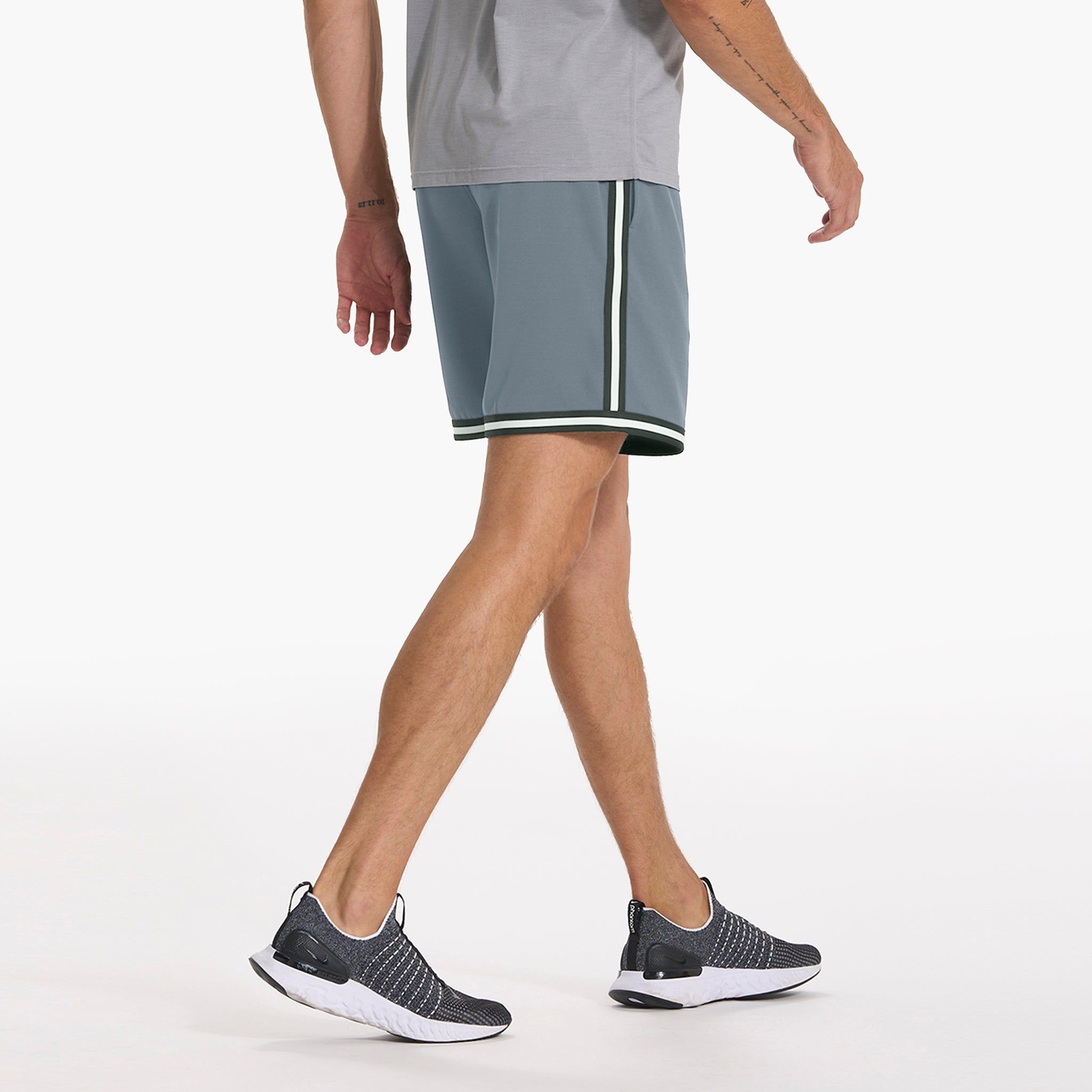 Zone Short | Light Azure sold by Vuori product image thumbnail 5