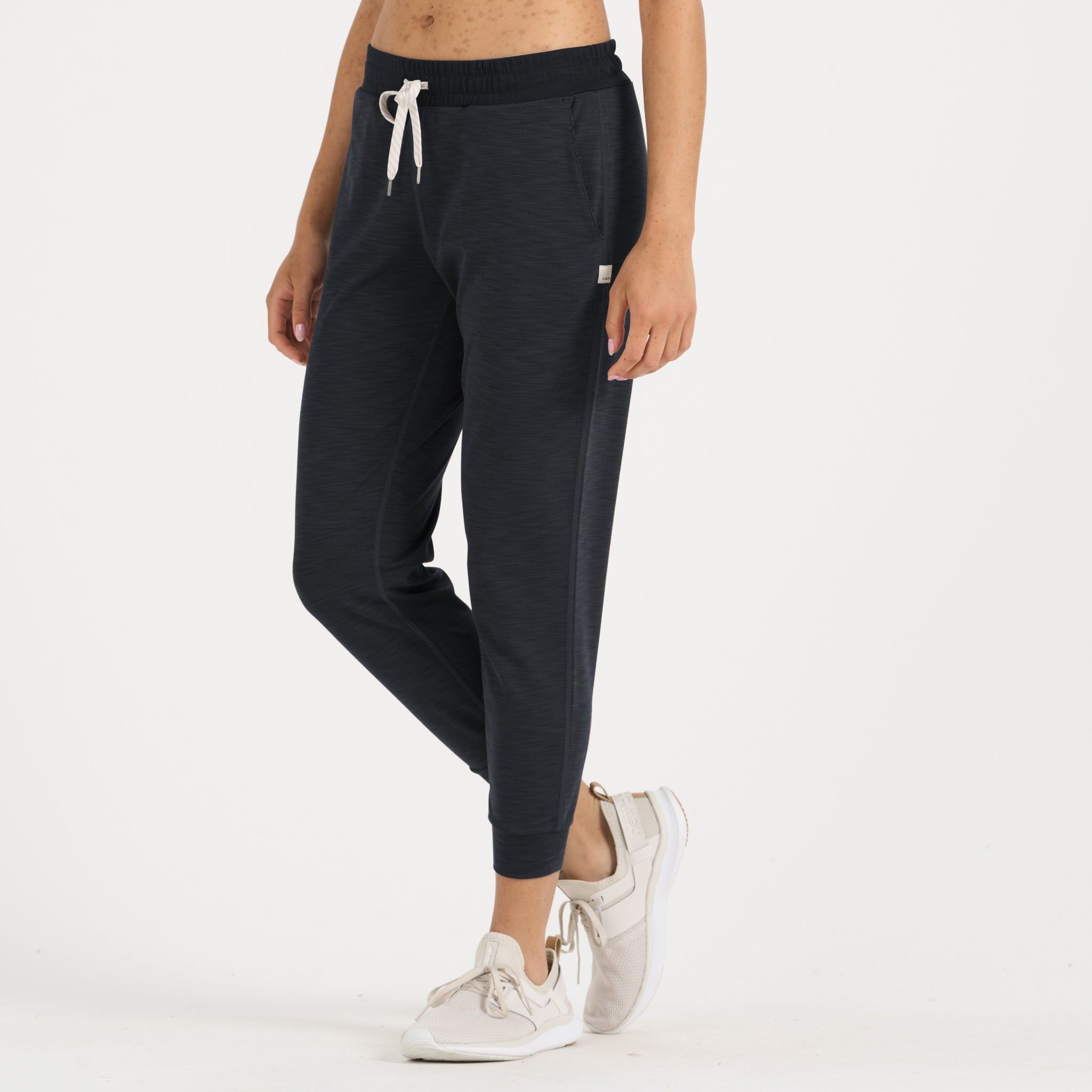 Lux Rib Performance Jogger | Midnight Heather sold by Vuori