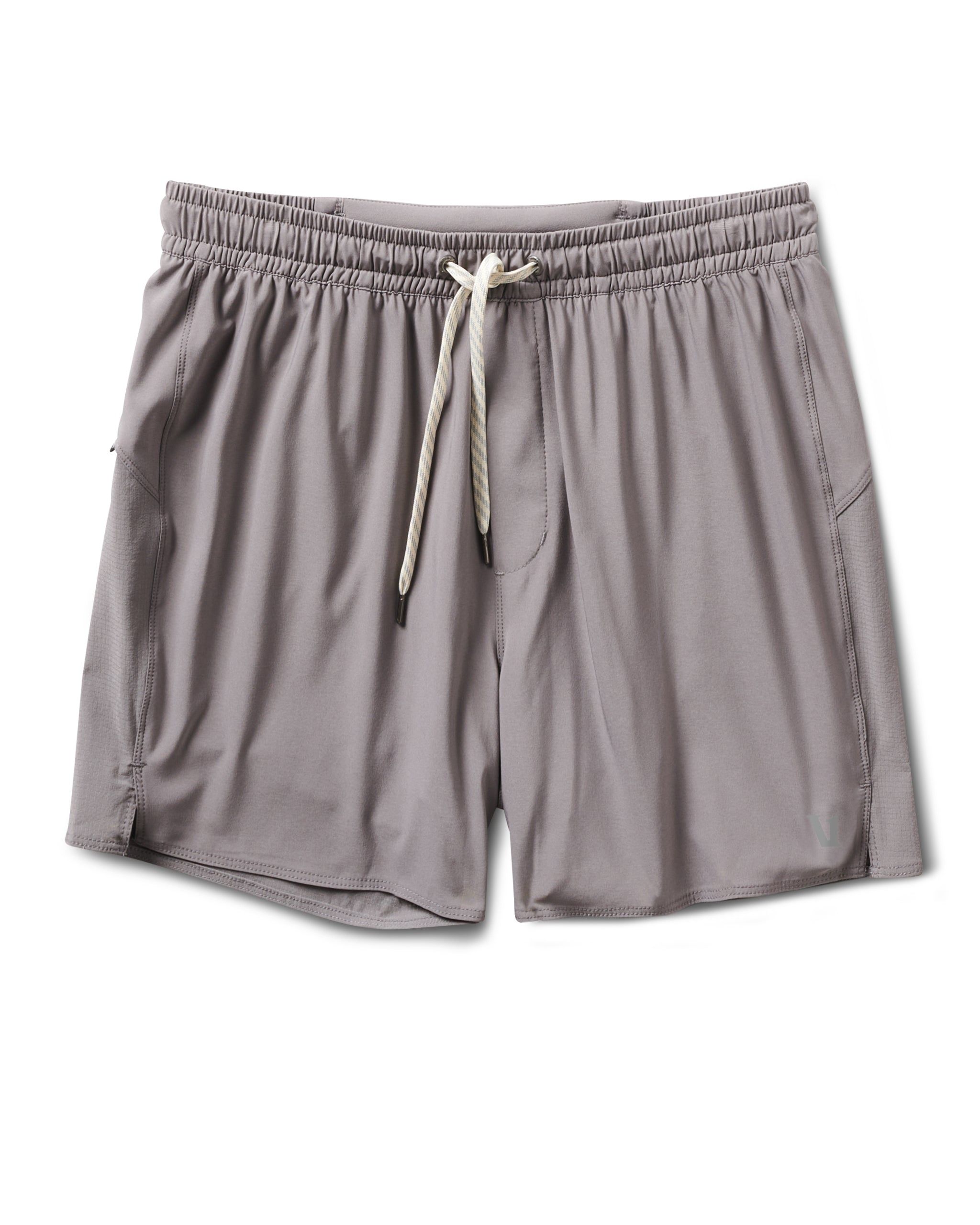 Course Run Short | Smoke sold by Vuori