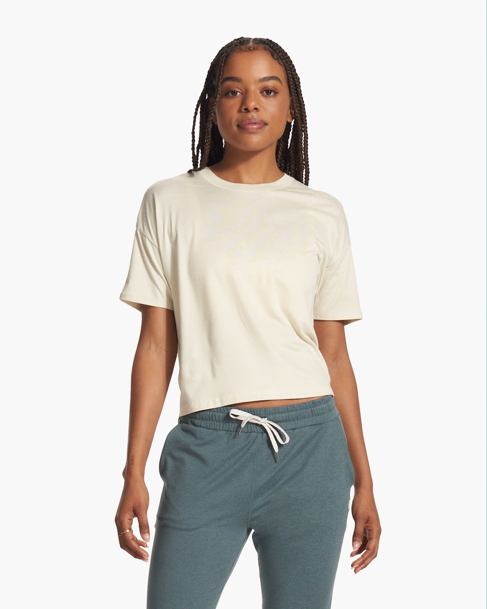 Energy Tee | Bone Heather sold by Vuori product image thumbnail 2