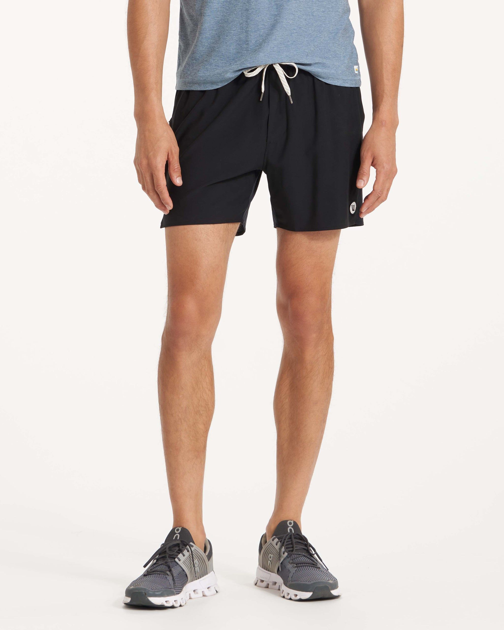Course Run Short | Black sold by Vuori product image thumbnail 2