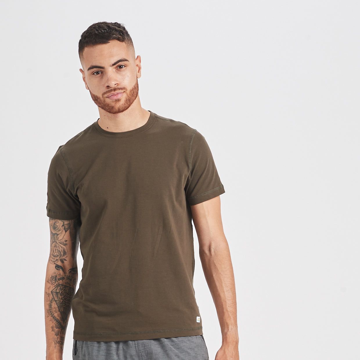 Tuvalu Tee | Evergreen sold by Vuori product image thumbnail 2