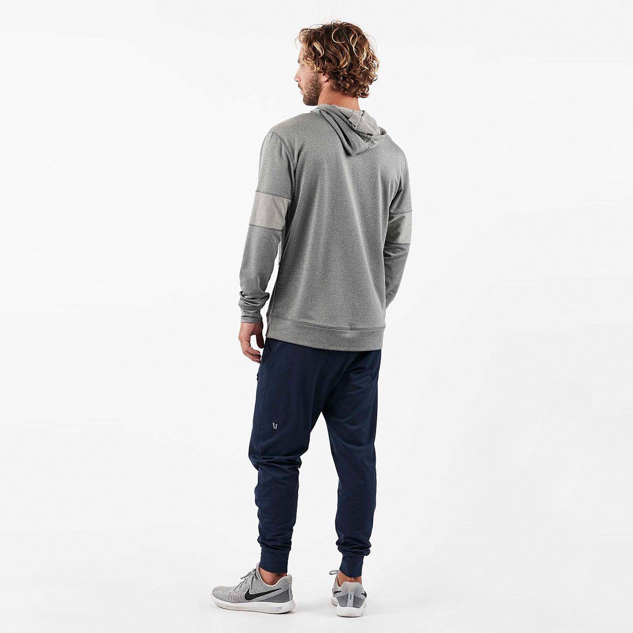Sunday Performance Jogger | Navy sold by Vuori product image thumbnail 4