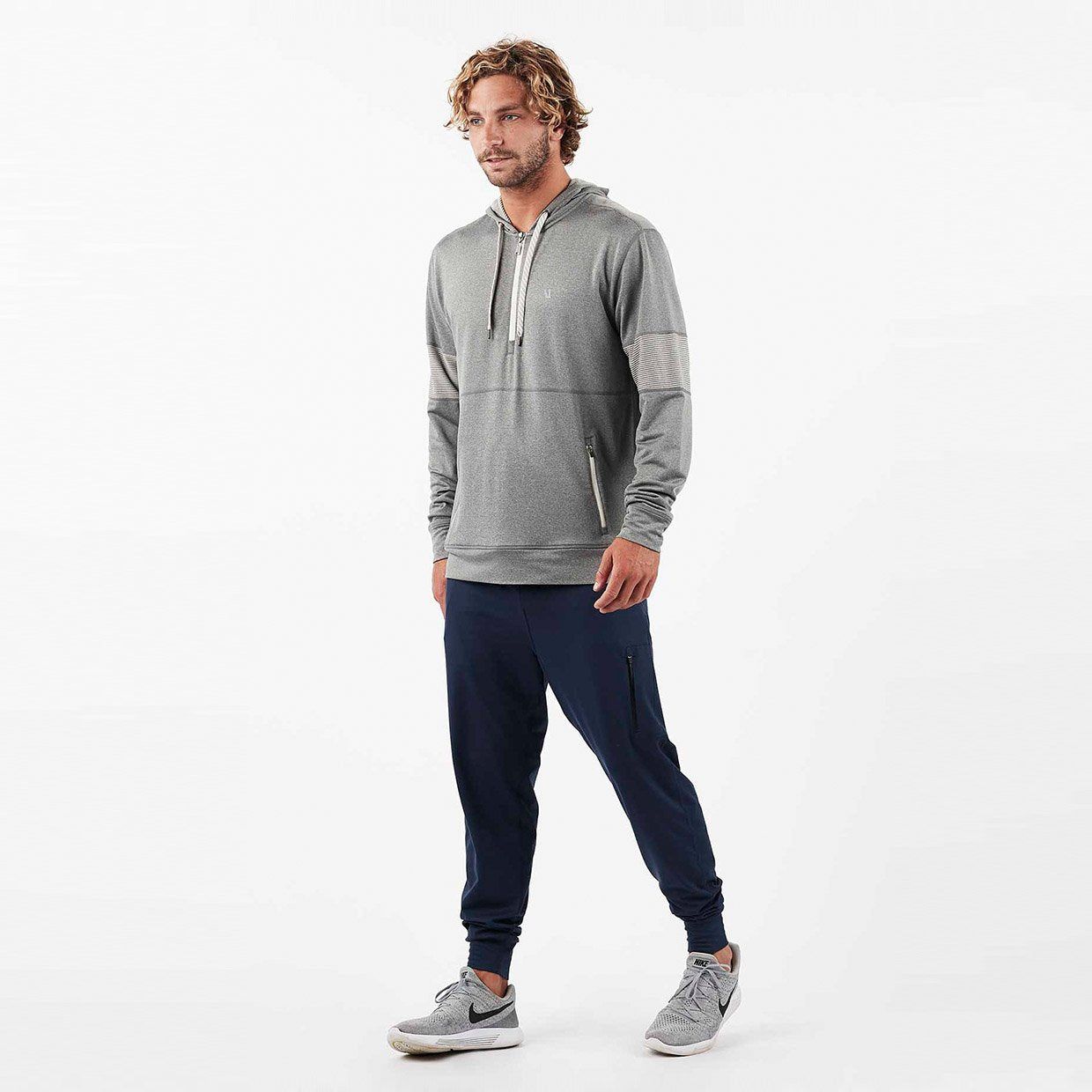 Sunday Performance Jogger | Navy sold by Vuori product image thumbnail 3