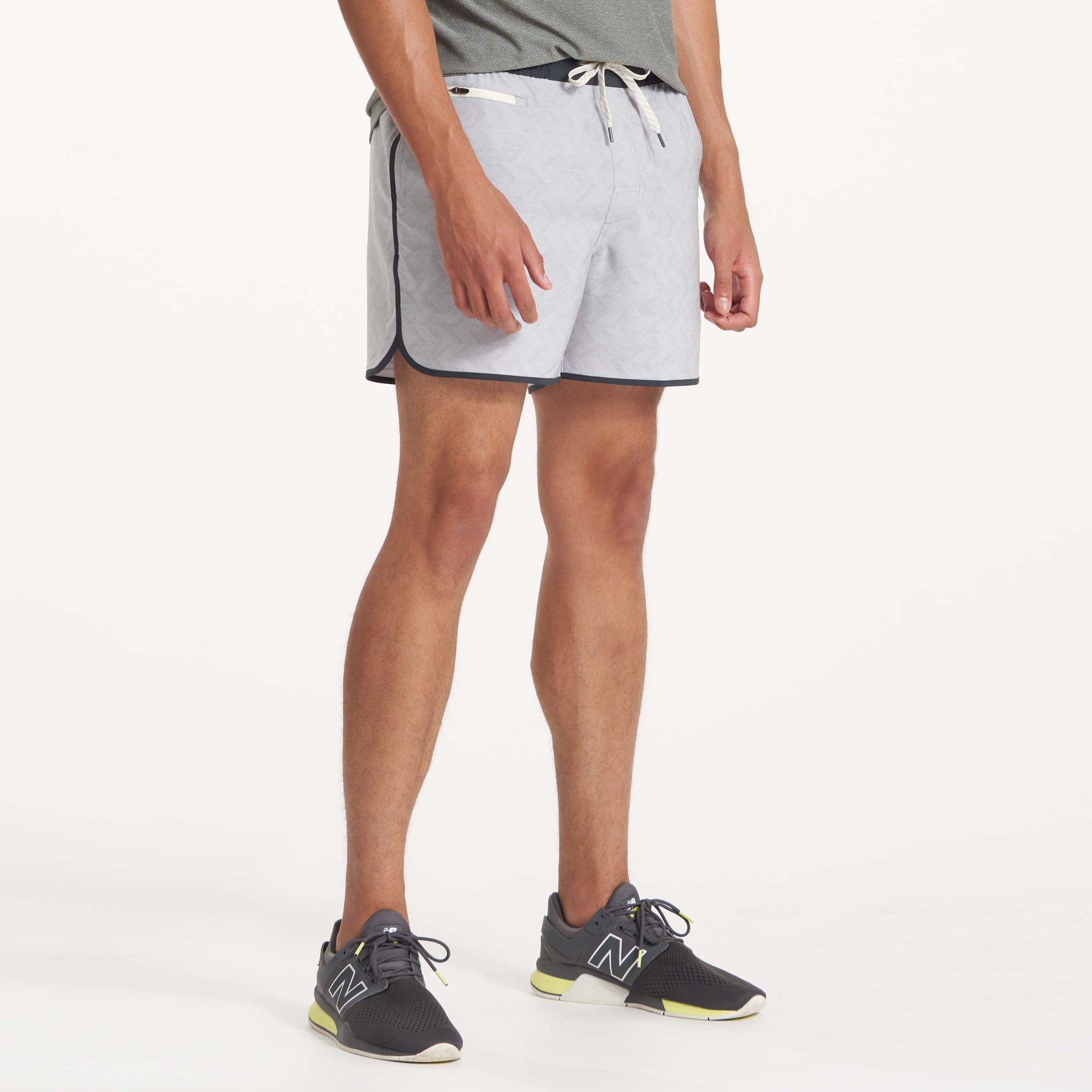 Banks Short 5" | Platinum Herringbone sold by Vuori product image thumbnail 4