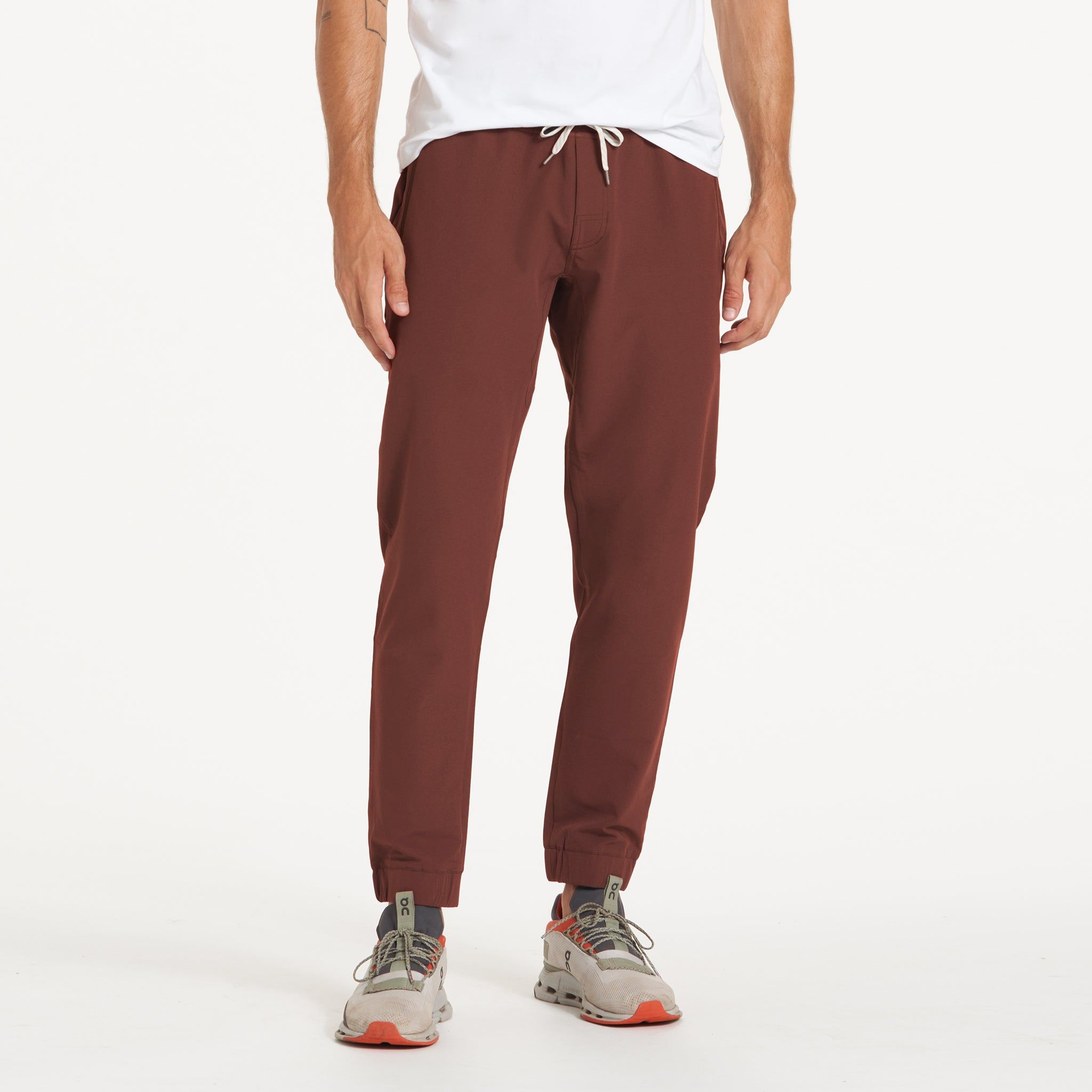 Transit Jogger | Cedar sold by Vuori product image thumbnail 3