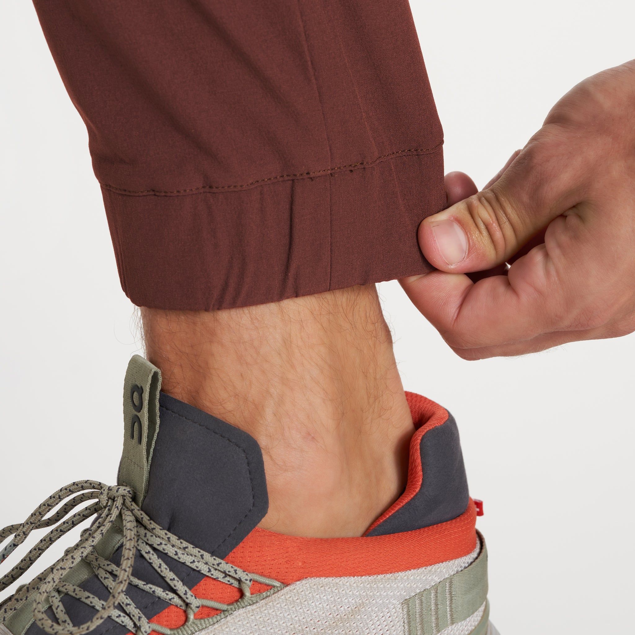 Transit Jogger | Cedar sold by Vuori product image thumbnail 8