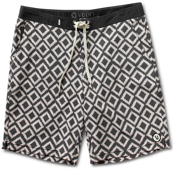 Equator Boardshort | Natural Diamond sold by Vuori