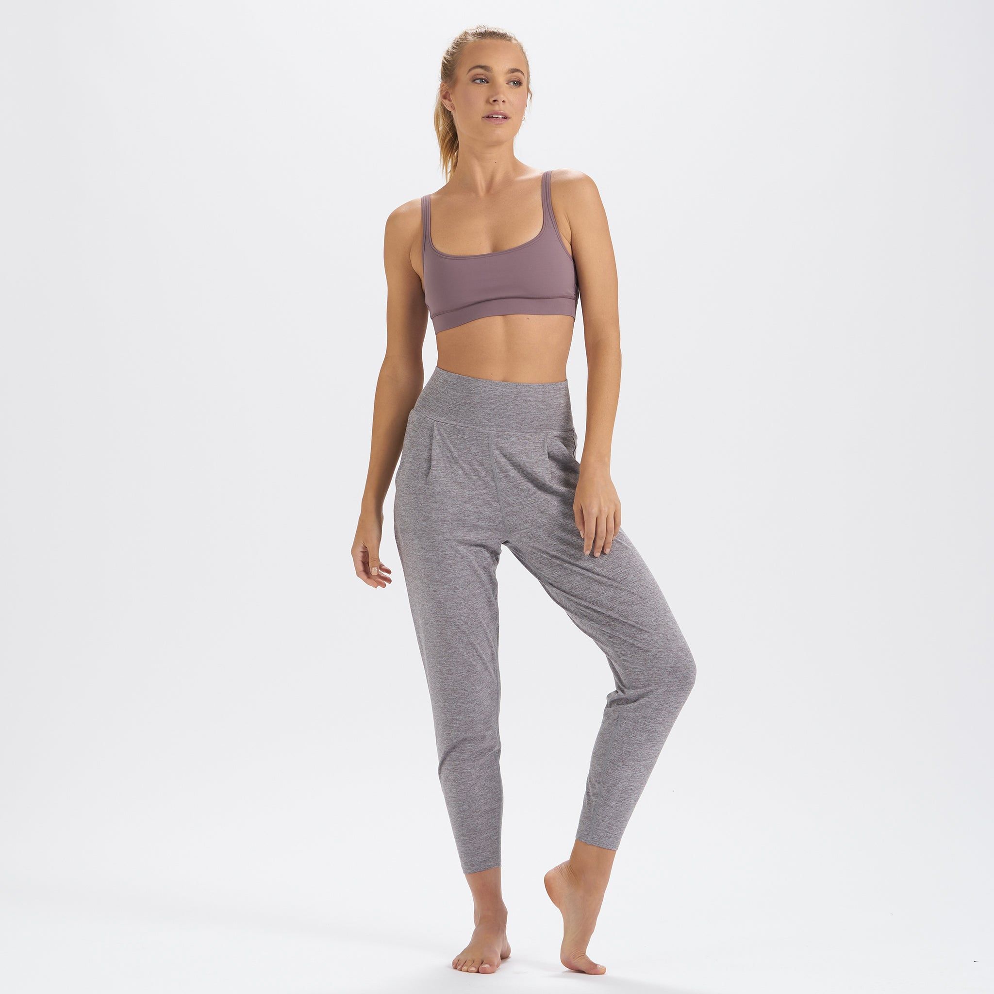 Lux At Ease Pant | Clay Heather sold by Vuori product image thumbnail 4