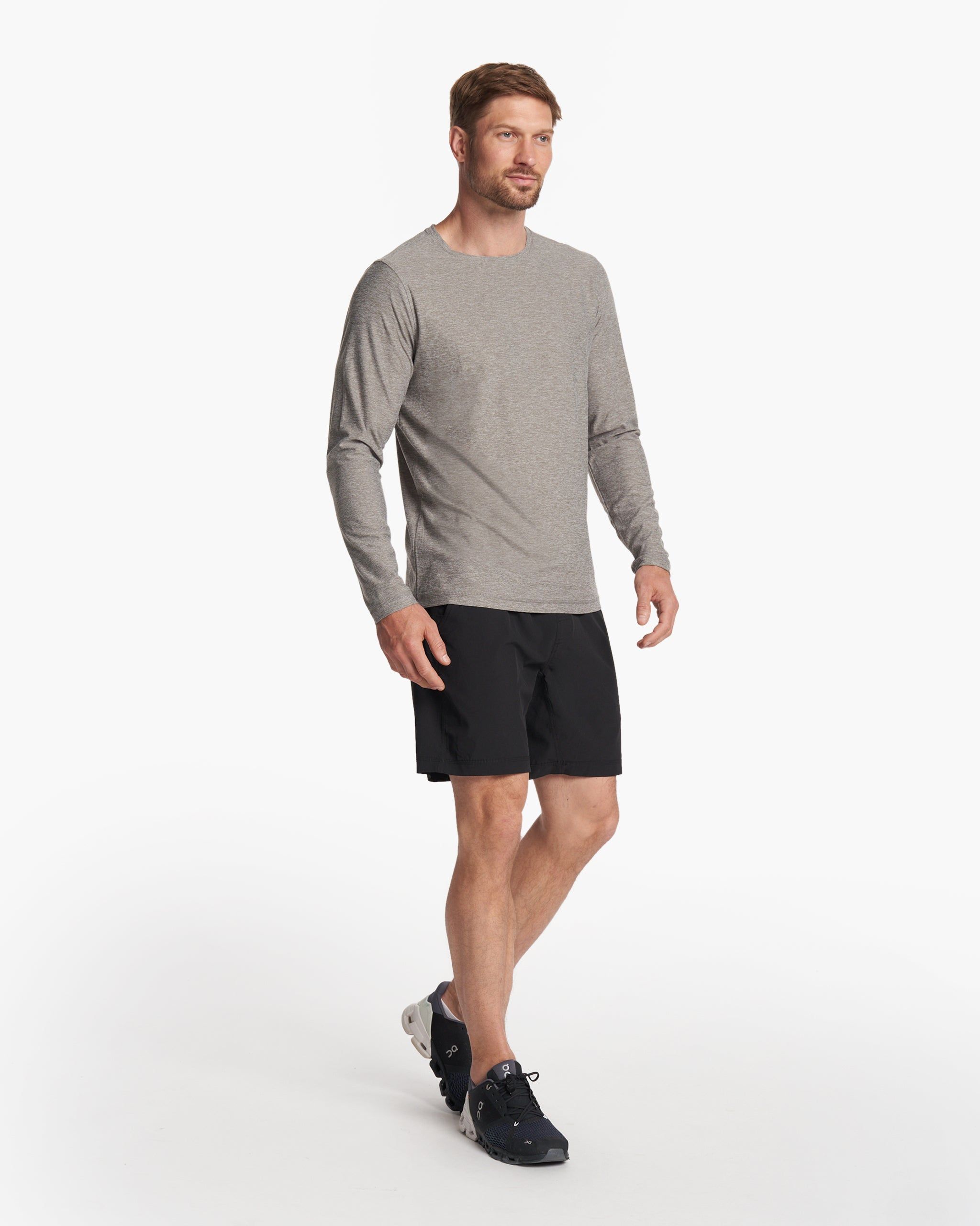 Kore Unlined Short | Black sold by Vuori product image thumbnail 7