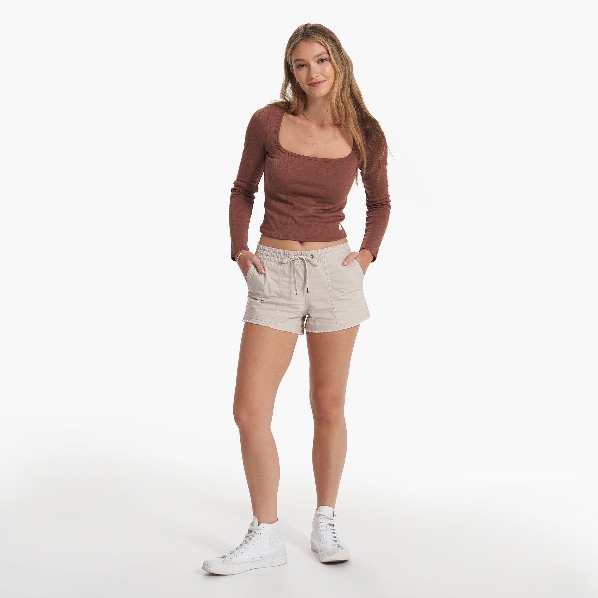 Long Sleeve Sunrise Square Neck | Hazelnut sold by Vuori product image thumbnail 5