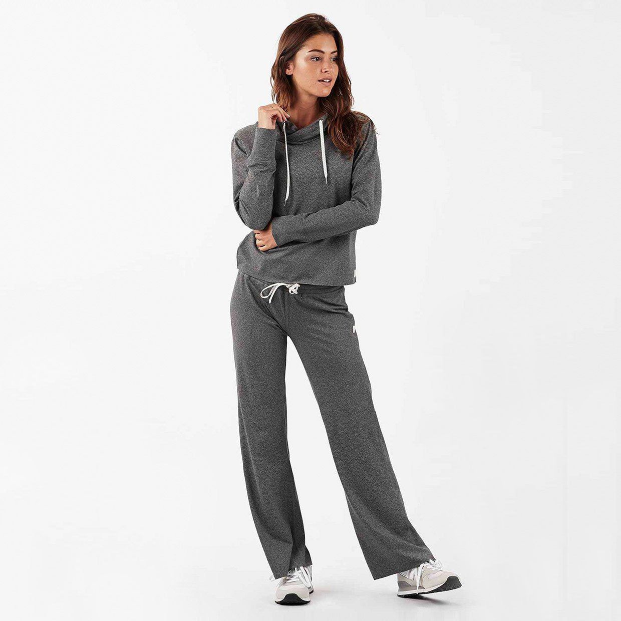 Sequoia Lounge Pant | Heather Grey sold by Vuori product image thumbnail 2