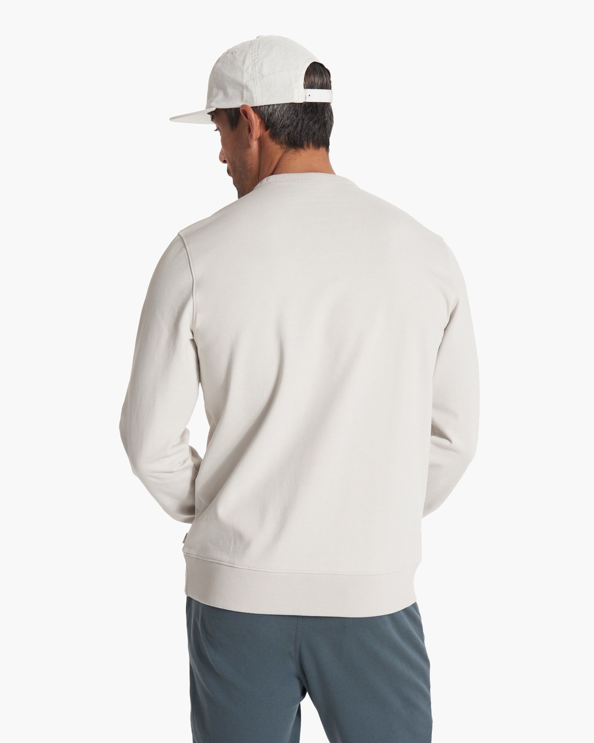 Belleview Crew | Salt sold by Vuori product image thumbnail 4