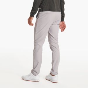 Cascade Tech Chino Pant | Fog sold by Vuori