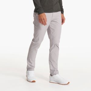 Cascade Tech Chino Pant | Fog sold by Vuori