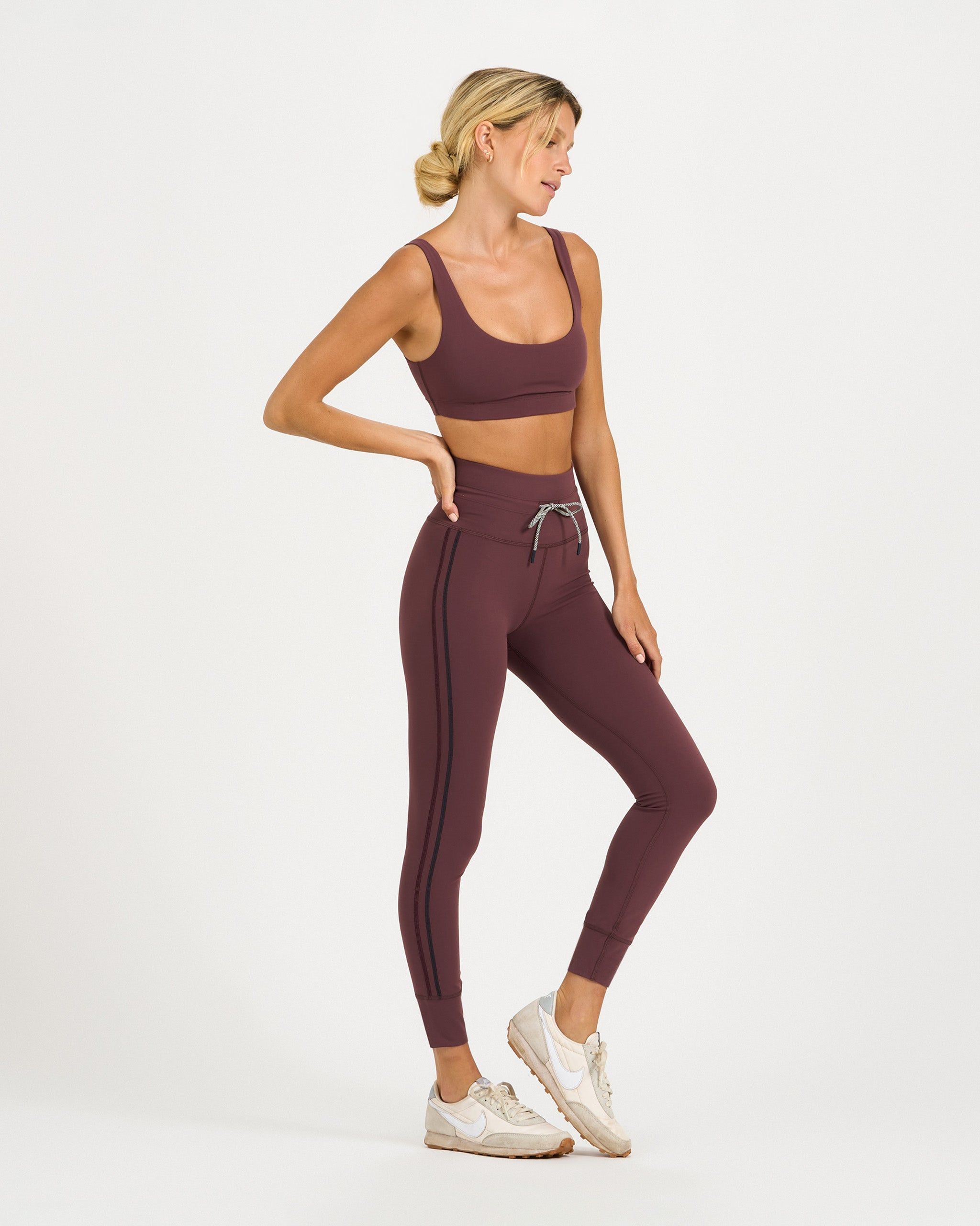 Daily Sport Legging | Fig sold by Vuori product image thumbnail 5