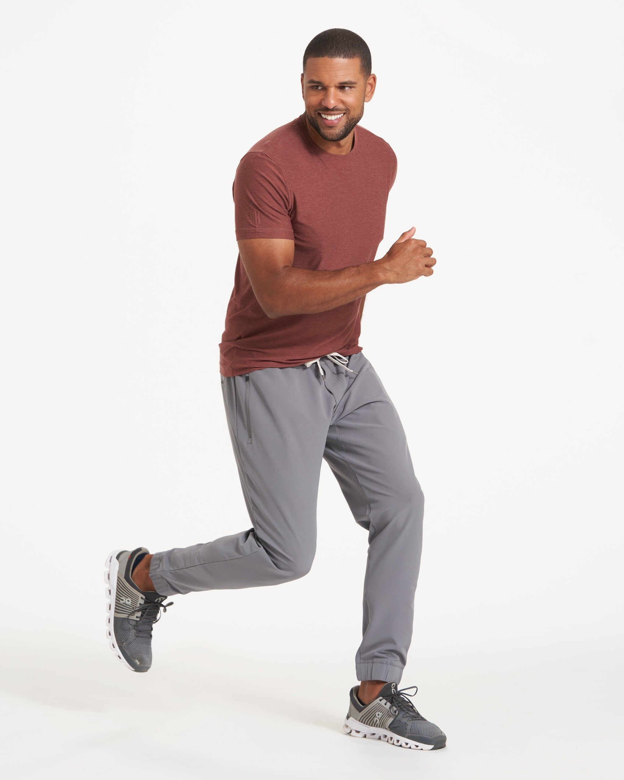 Transit Jogger | Smoke sold by Vuori product image thumbnail 5