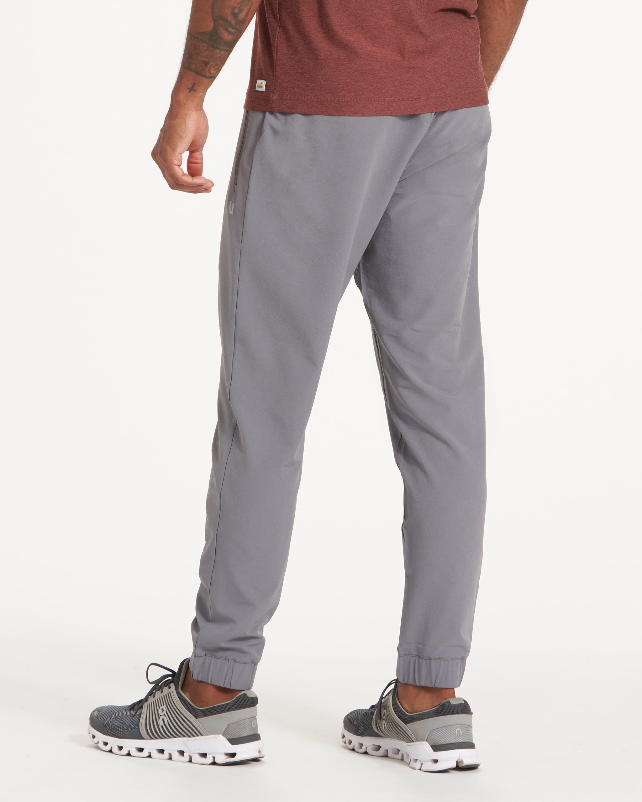 Transit Jogger | Smoke sold by Vuori product image thumbnail 4