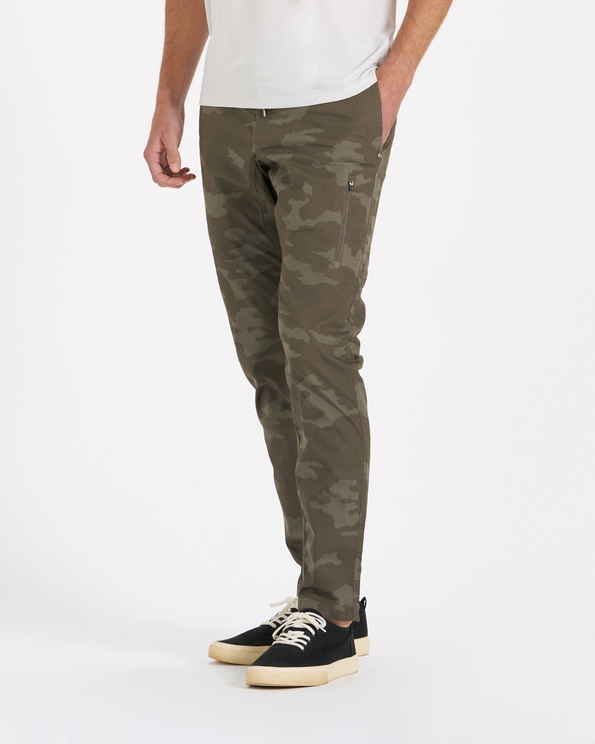 Ripstop Pant | Oregano Camo sold by Vuori product image thumbnail 3