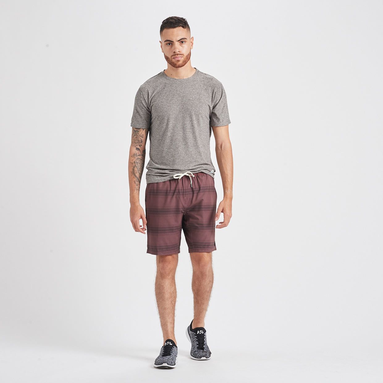 Kore Short | Fig Black Stripe sold by Vuori product image thumbnail 4
