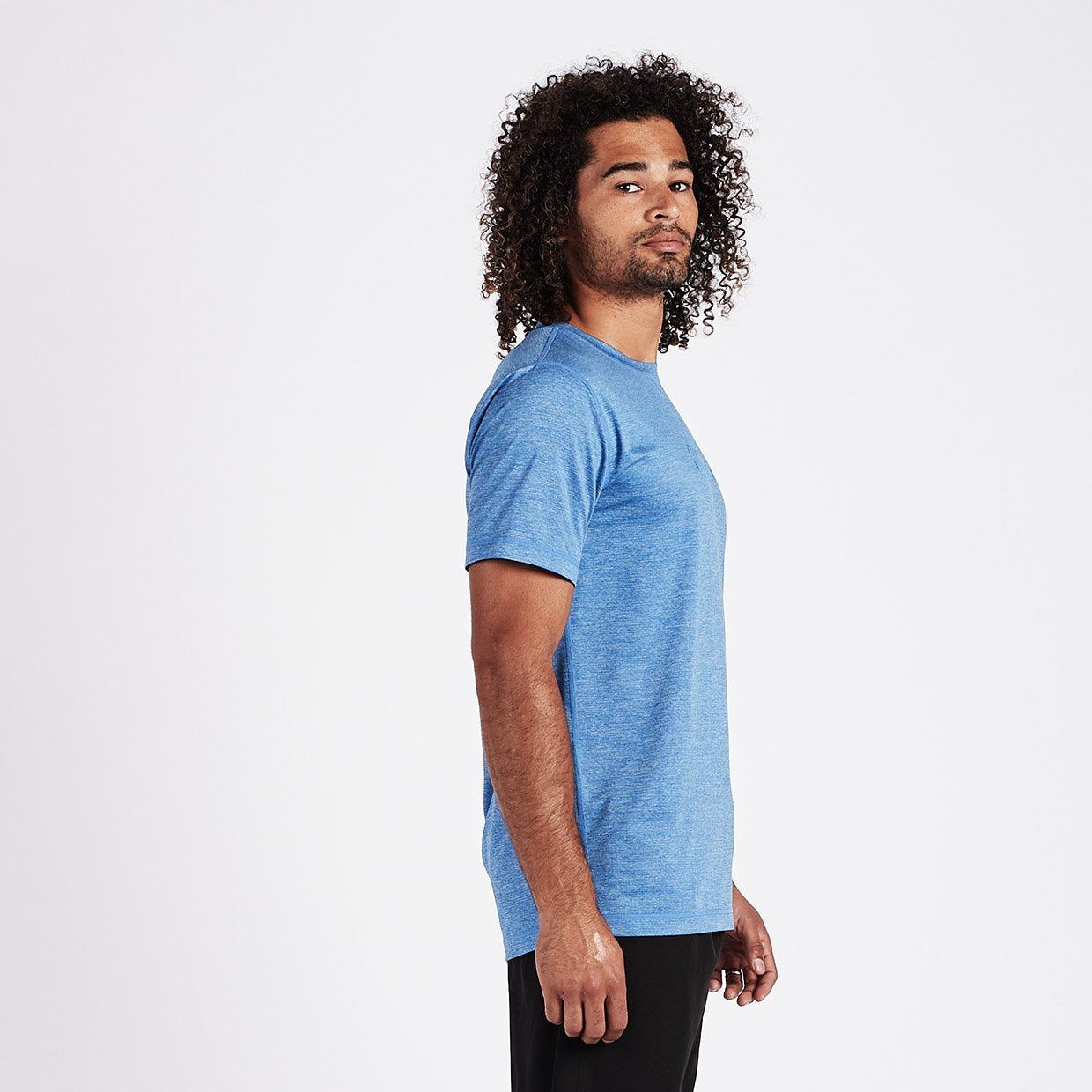 Mountain Line Tech Tee | Azure sold by Vuori product image thumbnail 3