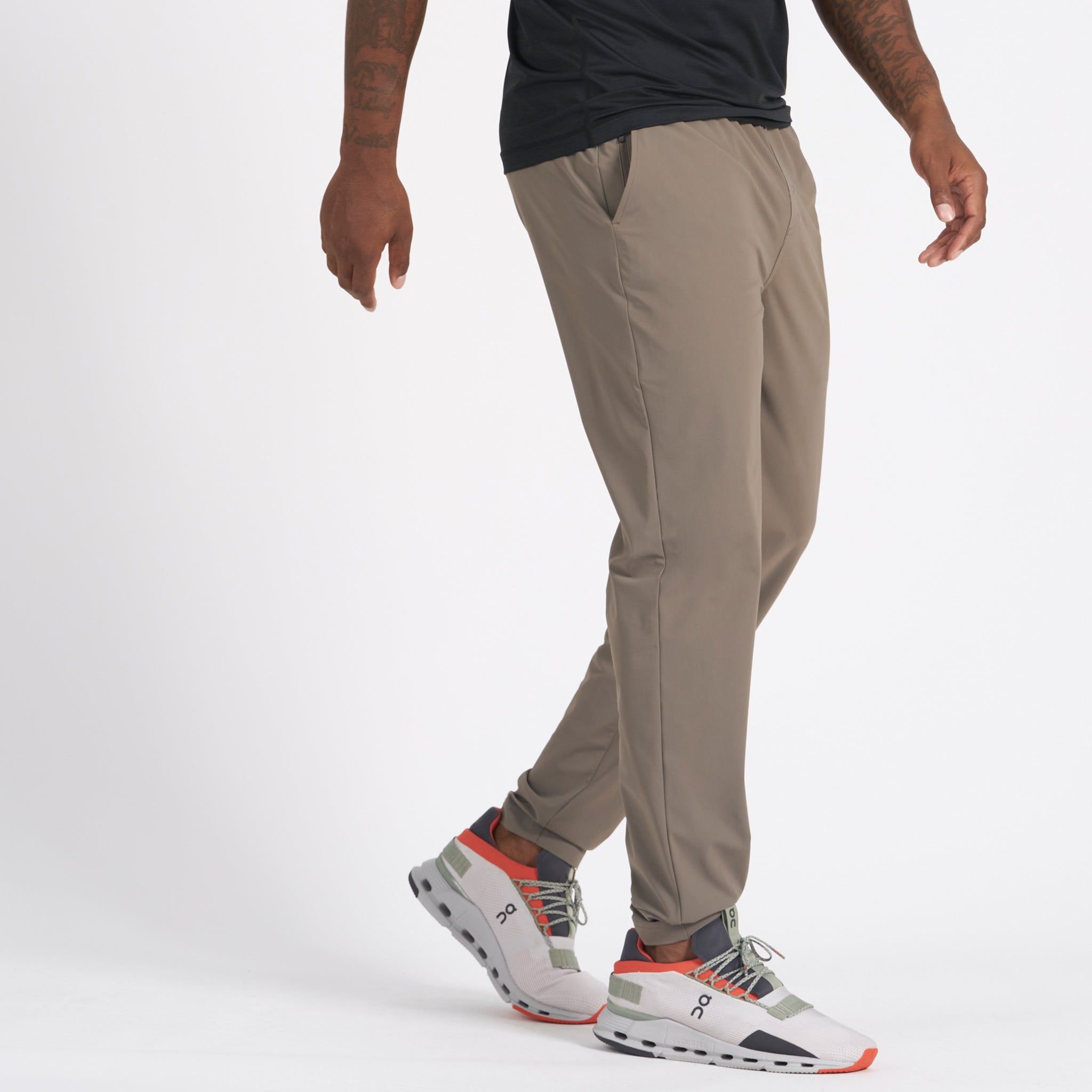 Fleet Pant | Cocoa sold by Vuori product image thumbnail 3